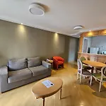 Apart/Hotel C/2 Quartos E 2 Banheiros Moema Sp