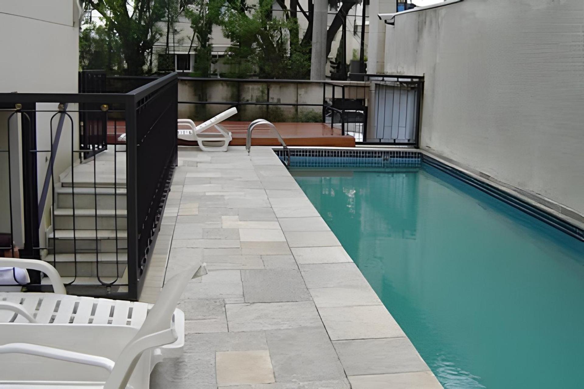 Apartamento Apart/hotel C/2 Quartos E 2 Banheiros Moema Sp