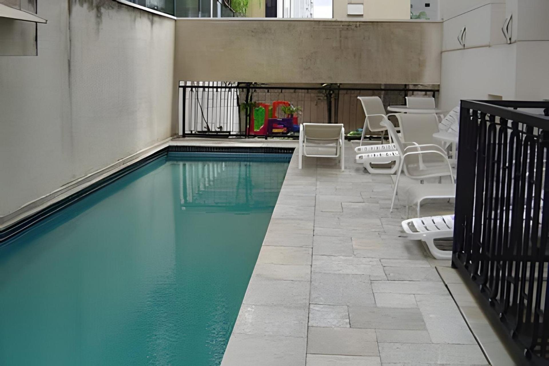 Apartamento Apart/hotel C/2 Quartos E 2 Banheiros Moema Sp