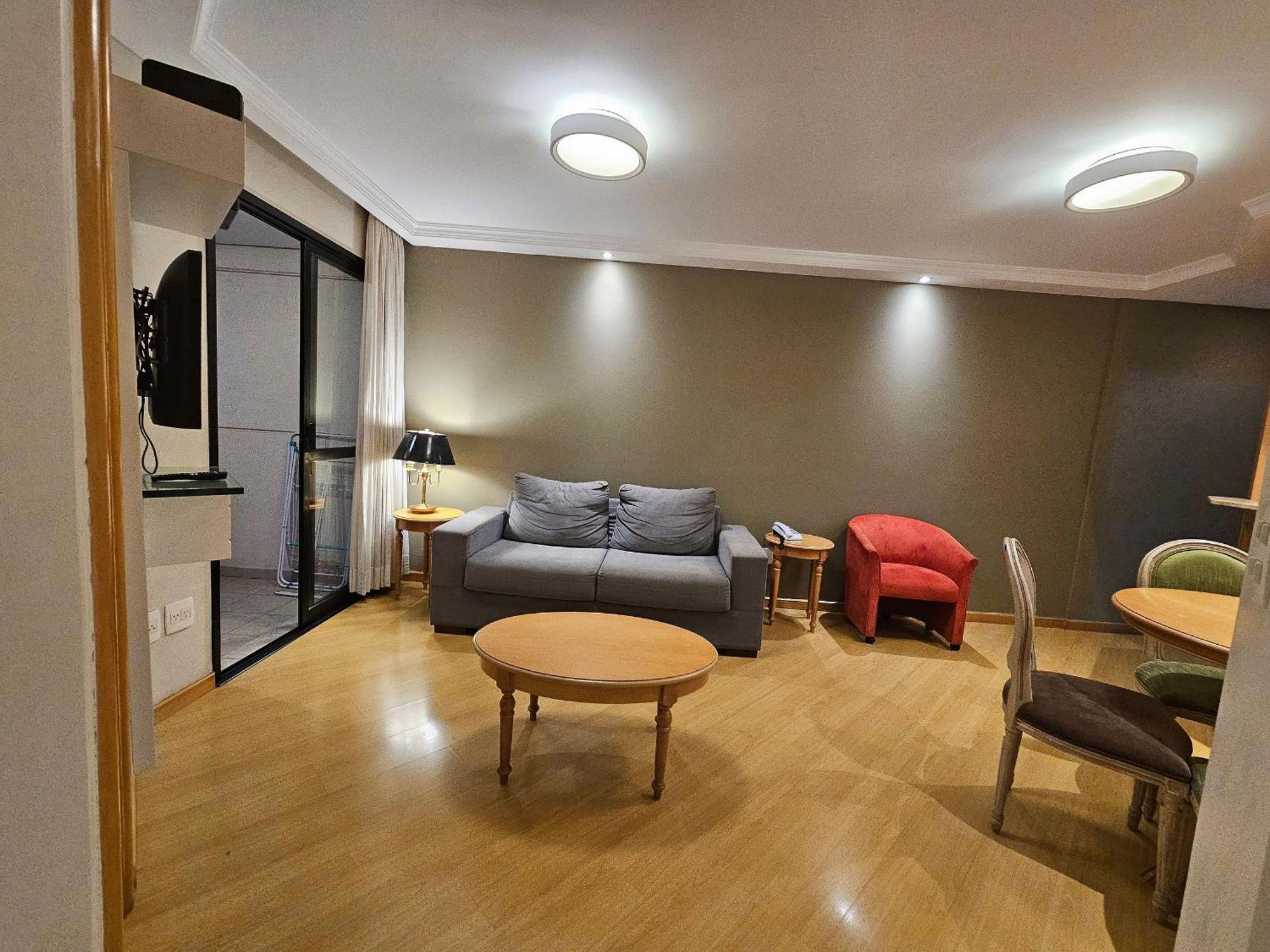 Apart/hotel C/2 Quartos E 2 Banheiros Moema Sp *