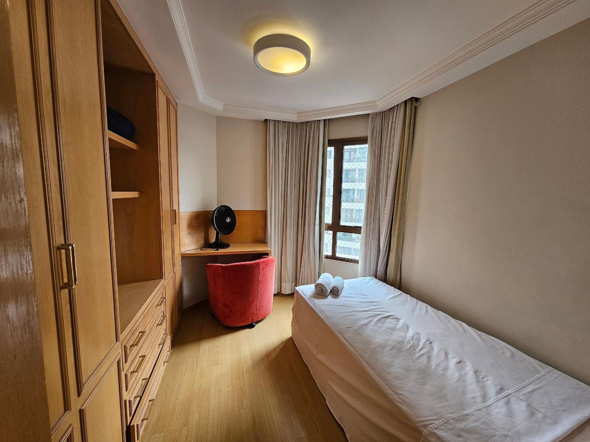 Apart/hotel C/2 Quartos E 2 Banheiros Moema Sp Apartamento